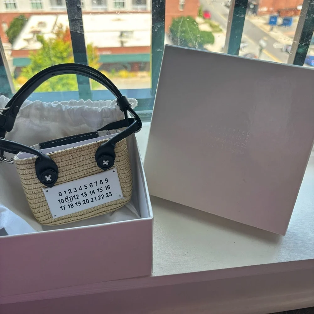 Maison Margiela mini raffia “tote” bag new with tag and box - Picture 1 of 8